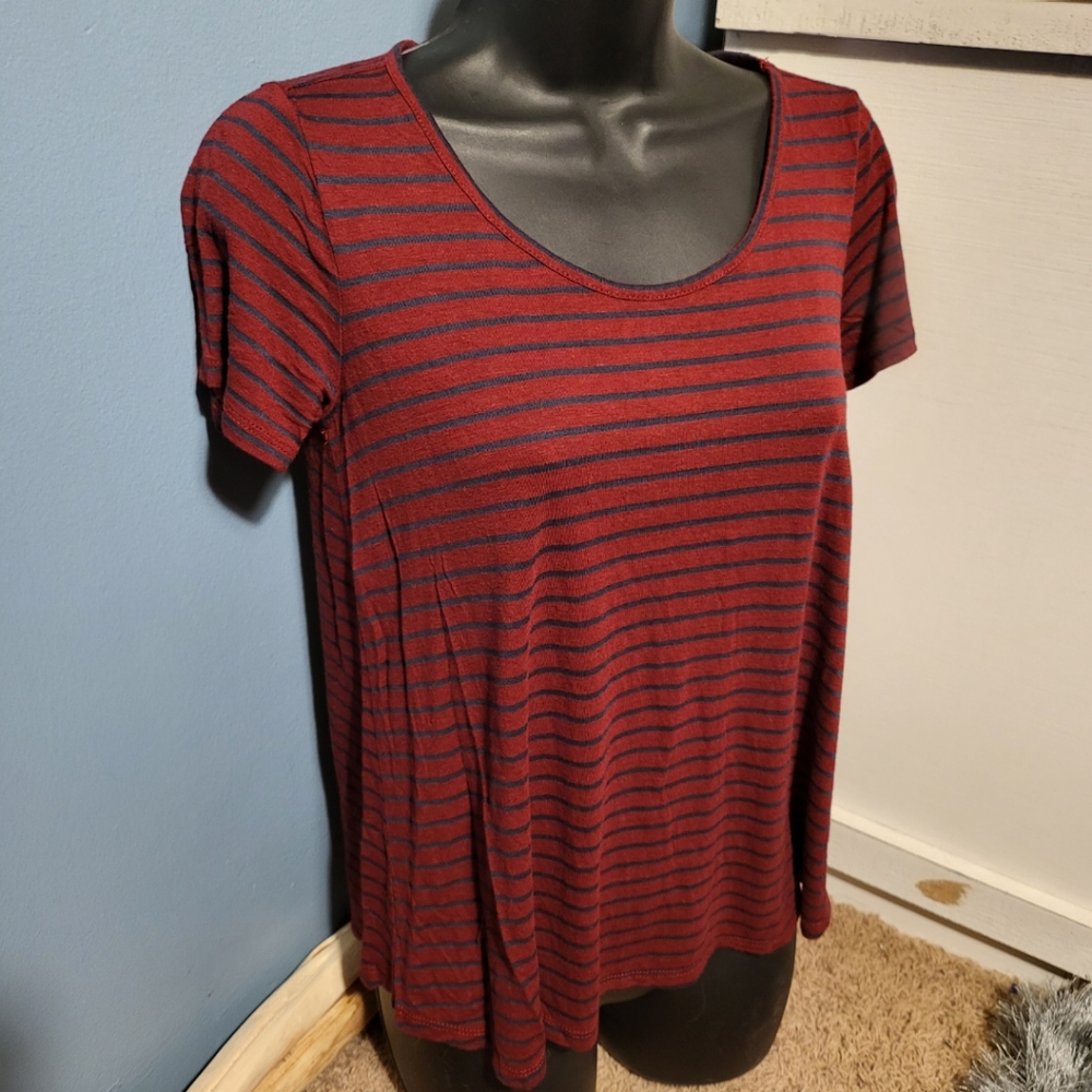Forever 21 Striped Burgandy & Black Relaxed Tee sz S - Picture 3 of 5